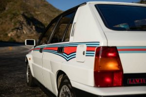 lancia delta integrale martini 8