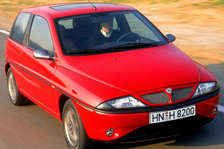 https://autogreeknews.gr/wp-content/uploads/2020/09/lancia-ypsilon-elefantino-2.jpg