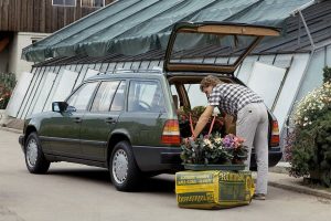 mercedes w124 estate 8