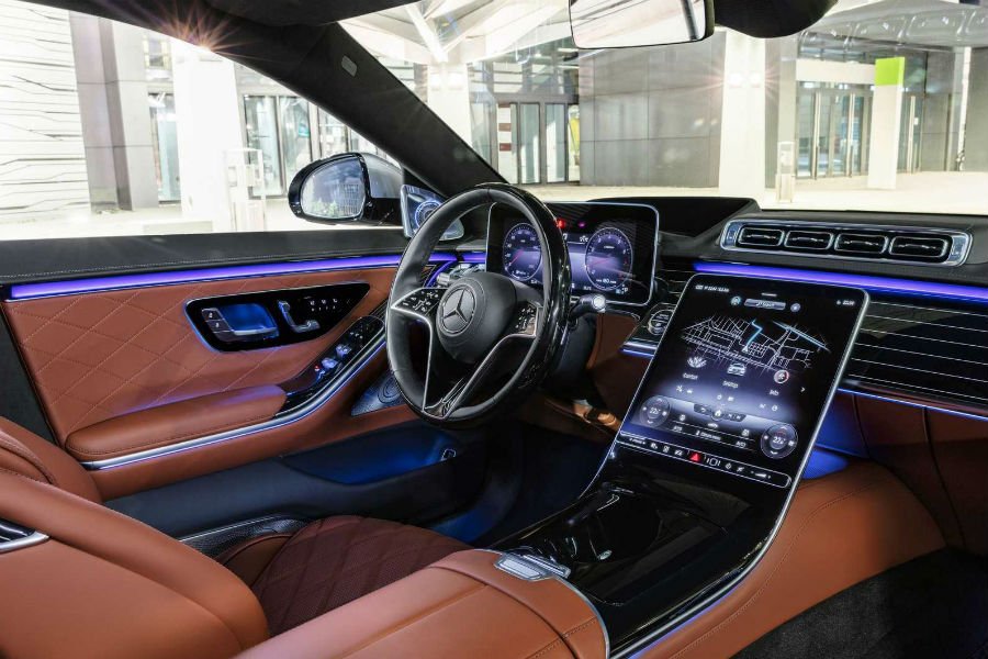 https://autogreeknews.gr/wp-content/uploads/2020/09/new-mercedes-s-class-official-12.jpg