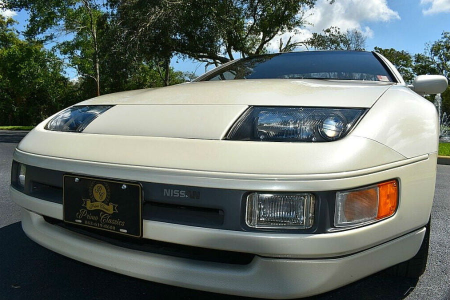 https://autogreeknews.gr/wp-content/uploads/2020/09/nissan-300zx-glacier-white-4.jpg