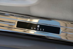 rolls-royce-ghost-2020-(13)
