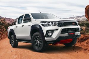 toyota hilux black rally edition