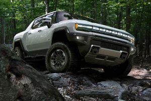 2022-GMC-Hummer-EV-3