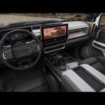 2022-GMC-Hummer-EV-7