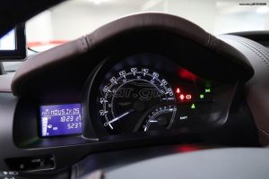 Aston-Martin-Cygnet-(10)