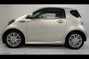 Aston-Martin-Cygnet-(5)
