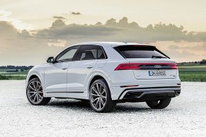 Audi-Q8-60-TFSI-e-quattro-(4)