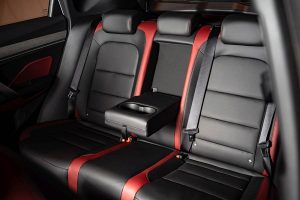 Geely_Coolray_2020-(10)