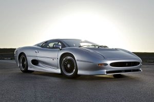 Jaguar-XJ220-(3)