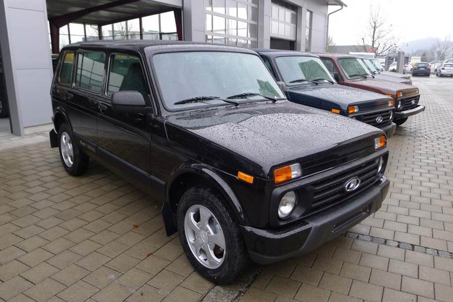 https://autogreeknews.gr/wp-content/uploads/2020/10/Lada-Niva-Euro6-1.jpg
