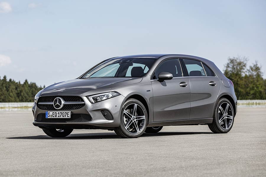 https://autogreeknews.gr/wp-content/uploads/2020/10/Mercedes-A-250-e-4.jpg
