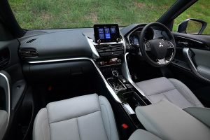 Mitsubishi-Eclipse-Cross-4