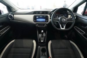 Nissan-Almera-Turbo-2020-(2)