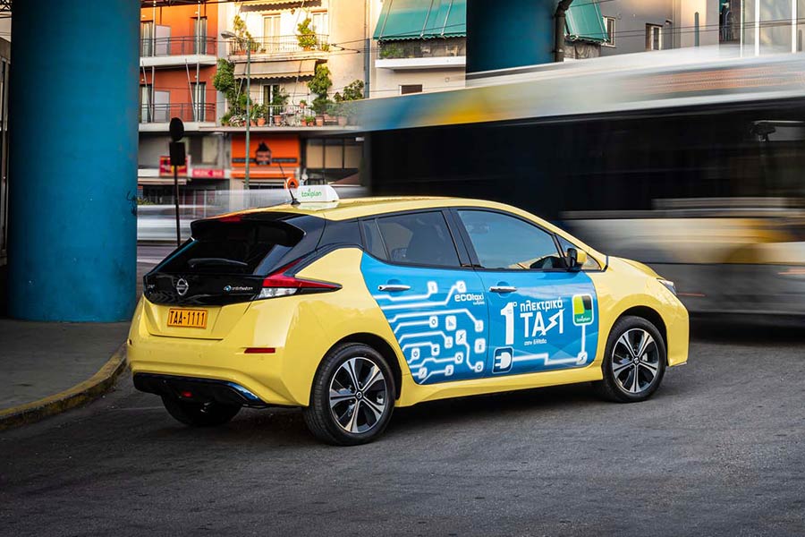 https://autogreeknews.gr/wp-content/uploads/2020/10/Nissan-LEAF-Taxi-21.jpg