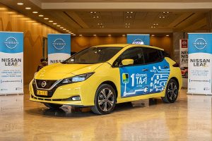 Nissan-LEAF-Taxi-(22)