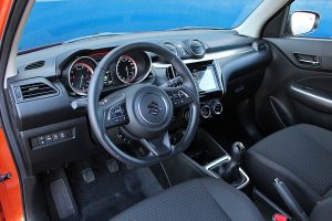 Suzuki-Swift-1.2-Hybrid-2020-(29)