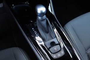 Toyota-C-HR-1.8-Hybrid-2020-(27)