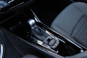 Toyota-C-HR-1.8-Hybrid-2020-(28)