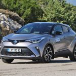 Toyota-C-HR-1.8-Hybrid-2020-(8)