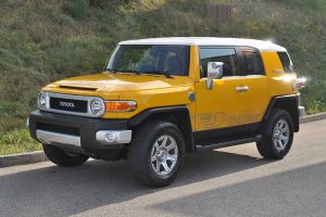 Toyota-FJ-Cruiser-(1)