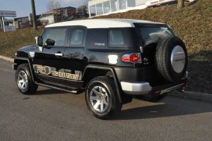 Toyota-FJ-Cruiser-(7)