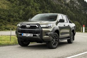 Toyota-Hilux-2020-(1)