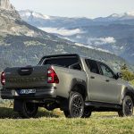 Toyota-Hilux-2020-(11)
