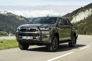 Toyota-Hilux-2020-(14)