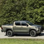 Toyota-Hilux-2020-(4)