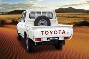 Toyota-Land-Cruiser-pickup-(8)
