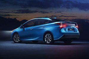 Toyota-Prius-(2)