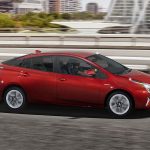 Toyota-Prius-(8)