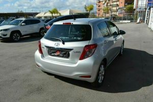 Toyota-Yaris-1.4-D-4D-2012-(3)