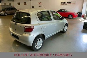 Toyota-Yaris-1999-(11)