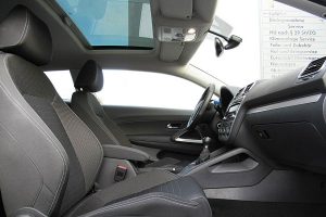 VW-Scirocco-1.4-TSI-2011-(4)