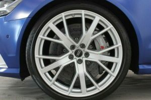 audi rs6 apaksiwsi 4