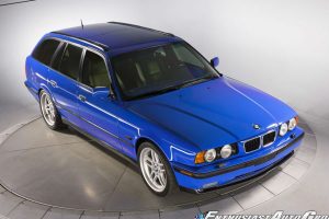 bmw m5 touring santorini blue 5