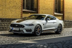 ford mustang mach 1 7