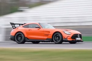 mercedes-amg gt black series on track 2