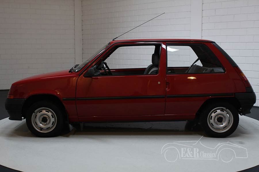 https://autogreeknews.gr/wp-content/uploads/2020/10/renault-5-1993-5.jpg