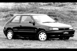 1990 mazda 323 gtx
