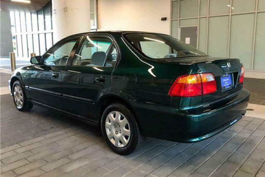 https://autogreeknews.gr/wp-content/uploads/2020/11/2000-honda-civic-for-sale-11.jpg
