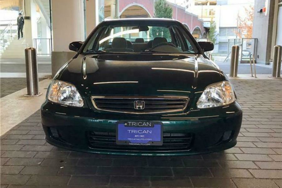 https://autogreeknews.gr/wp-content/uploads/2020/11/2000-honda-civic-for-sale-2.jpg