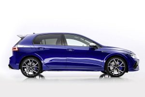 2022-VW-Golf-R-2020