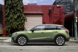 Audi-SQ2-2020-(12)