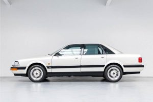 Audi-V8-1990-(15)