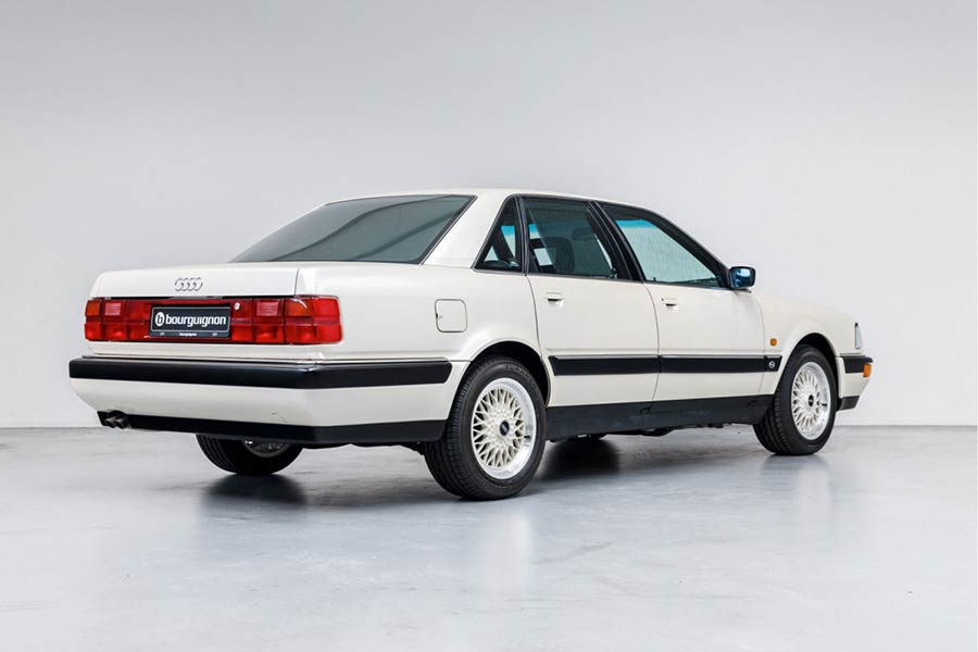 https://autogreeknews.gr/wp-content/uploads/2020/11/Audi-V8-1990-8.jpg