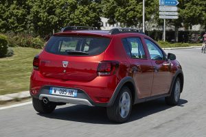 Dacia-SANDERO-STEPWAY-ECO-G-LPG-(6)