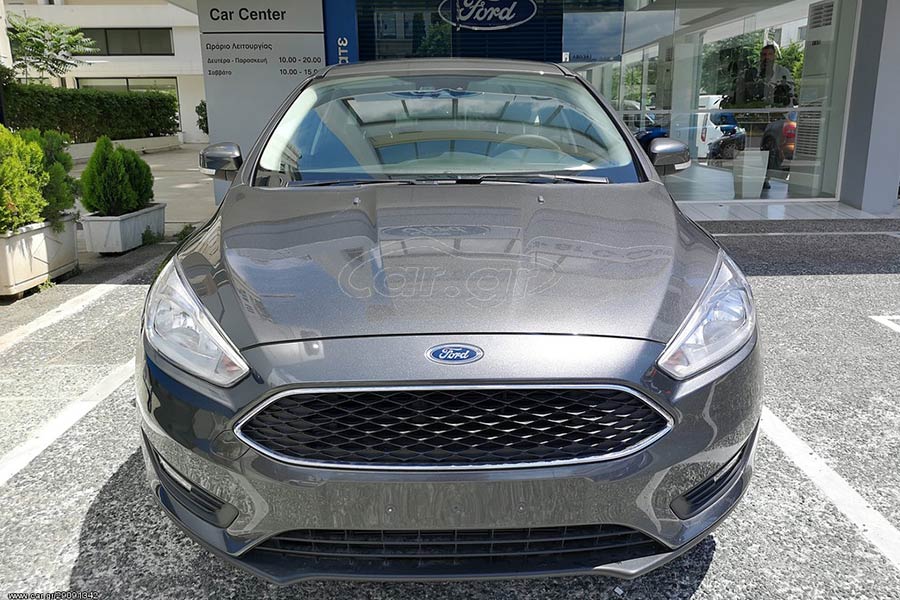 https://autogreeknews.gr/wp-content/uploads/2020/11/Ford-Focus-1.5-150-2019-2.jpg